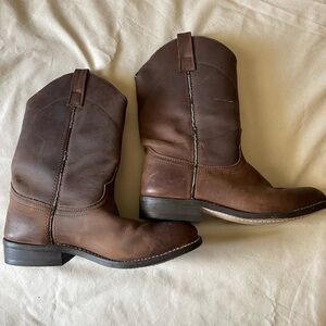 Laredo Brown Leather Western Boots 
Size 9